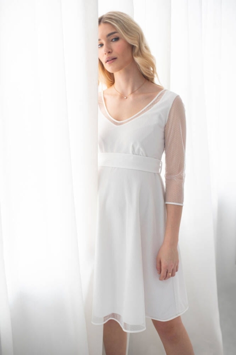 białą sukienka ciążowa marina w kropeczki na komunie.jpg