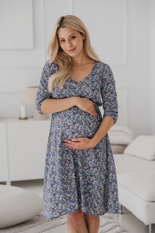 sukienka-ciazowa-do-karmienia-lovely-dress-midi-kwiatuszki-fioletowo-niebieskie-zblizenie