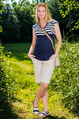 Kathy-paski-bluzka-ciazowa-i-do-karmienia-Mamabaja – ze zmianami.jpg