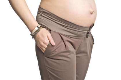 Lauren brązowe eleganckie letnie spodnie ciążowe Mamabaja