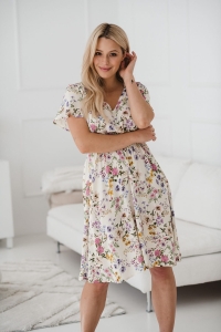 Elegancka-sukienka-do-karmienia-na-chrzciny.jpg